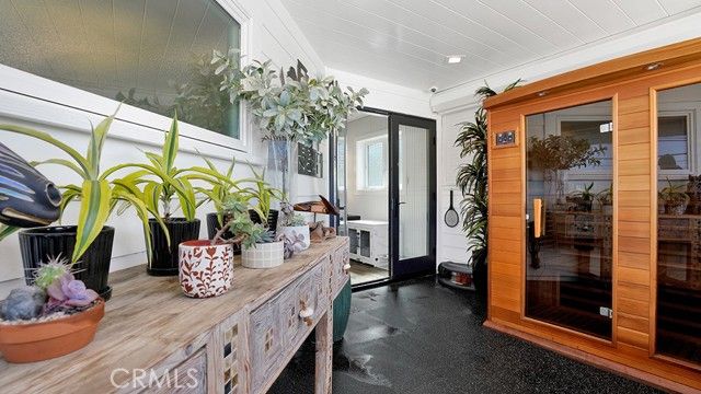 213 Marguerite, Corona Del Mar (newport Beach), CA 92625