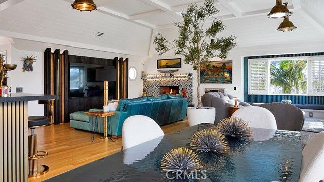 213 Marguerite, Corona Del Mar (newport Beach), CA 92625