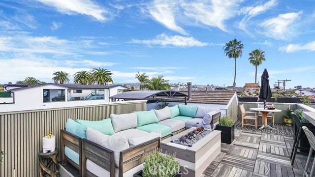 213 Marguerite, Corona Del Mar (newport Beach), CA 92625