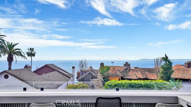 213 Marguerite, Corona Del Mar (newport Beach), CA 92625