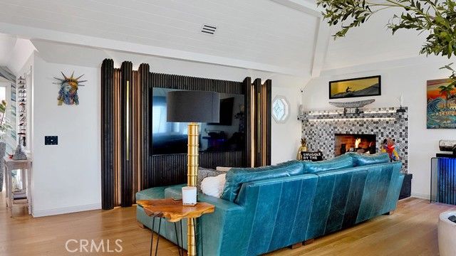 213 Marguerite, Corona Del Mar (newport Beach), CA 92625