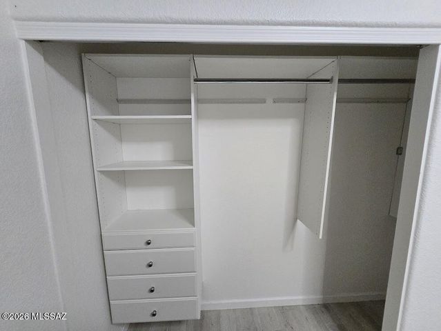 10371 E Bridgeport Street, Tucson, AZ 85747