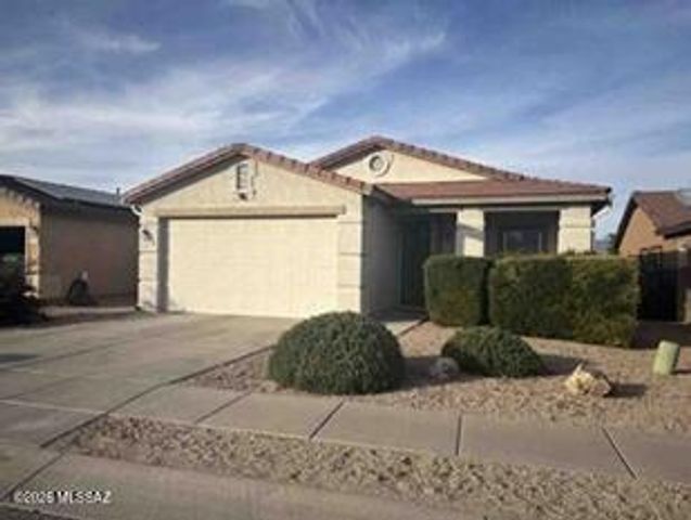 10371 E Bridgeport Street, Tucson, AZ 85747