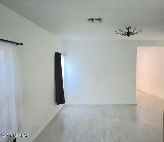 10371 E Bridgeport Street, Tucson, AZ 85747