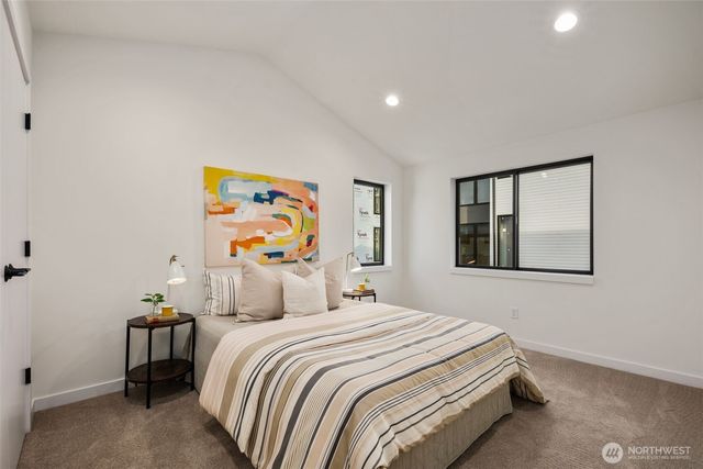 5248 23rd Avenue SW, Seattle, WA 98106