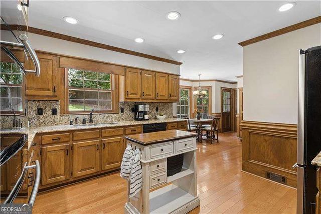 3069 Four Oaks Drive, Atlanta, GA 30360