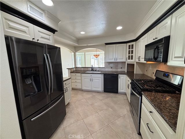 16160 Tortola Circle, Huntington Beach, CA 92649