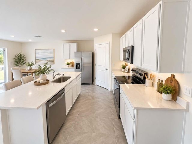 7152 SE 113TH LANE, Belleview, FL 34420