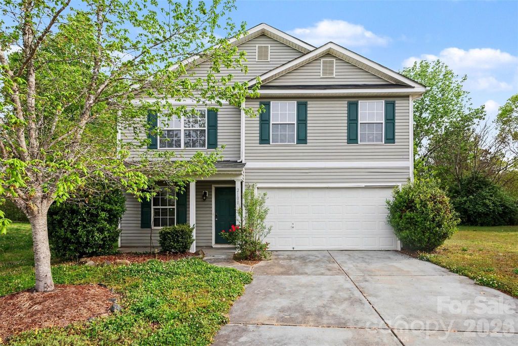 2100 Cranberry Woods Court, Charlotte, NC 28208