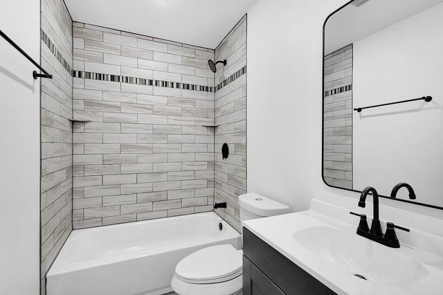3335 S Ewing Avenue, Dallas, TX 75216