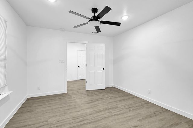 3335 S Ewing Avenue, Dallas, TX 75216