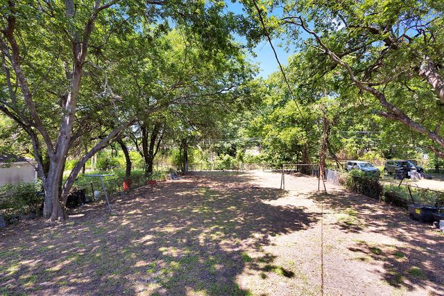 3335 S Ewing Avenue, Dallas, TX 75216