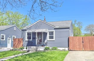 252 W Rutgers Avenue, Pontiac, MI 48340