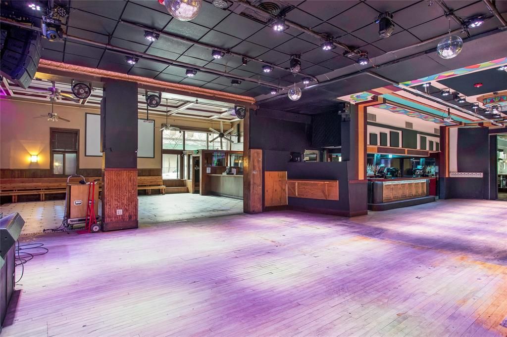 135 W Broadway Street, Missoula, MT 59802 photo 7