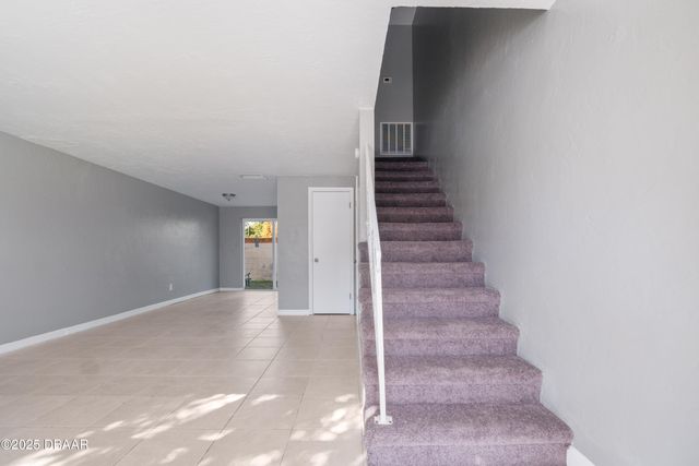 1600 S Palmetto Ave Apt 123, South Daytona, FL 32119