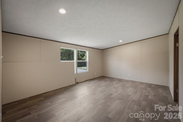 1894 Mesa Drive, Vale, NC 28168