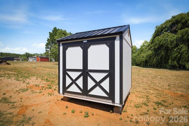 1894 Mesa Drive, Vale, NC 28168