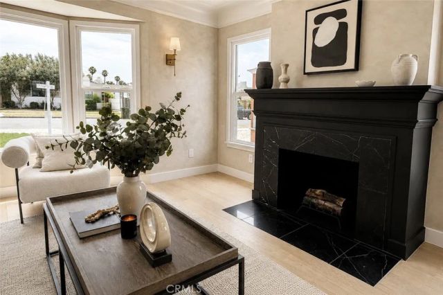 5709 Alviso, Los Angeles, CA 90043