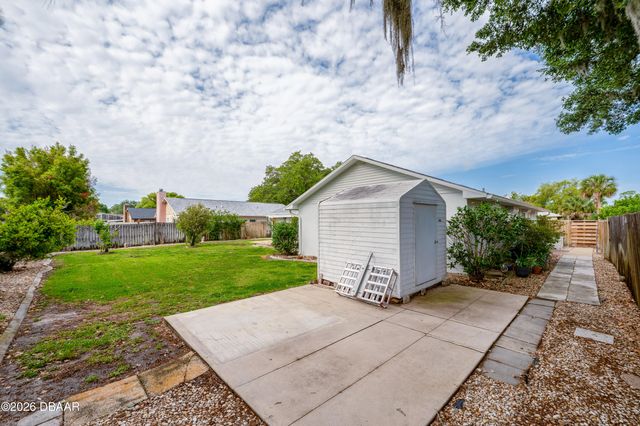 4567 Hoyt Drive, Port Orange, FL 32127