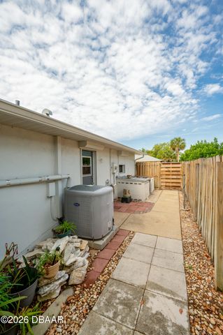 4567 Hoyt Drive, Port Orange, FL 32127