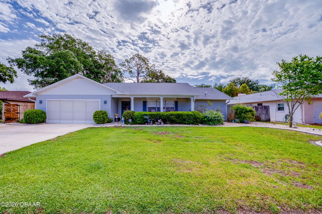 4567 Hoyt Drive, Port Orange, FL 32127