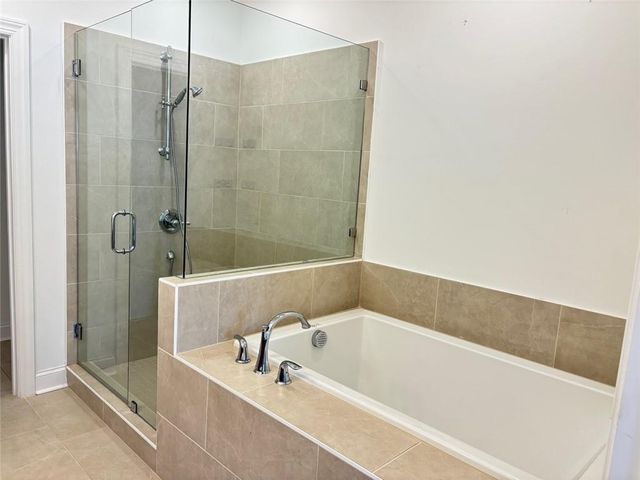 1343 Harvest Park Lane, Suwanee, GA 30024
