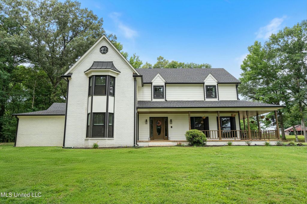 2140 Rader Creek Road, Sarah, MS 38665