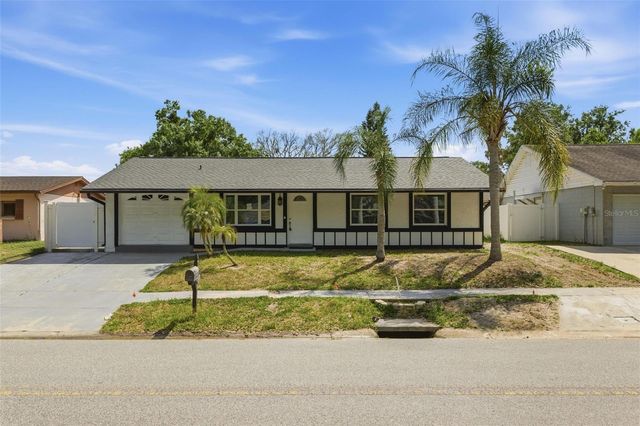 1065 FOXWOOD DRIVE, Lutz, FL 33549