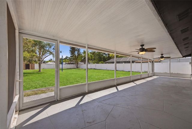 1065 FOXWOOD DRIVE, Lutz, FL 33549