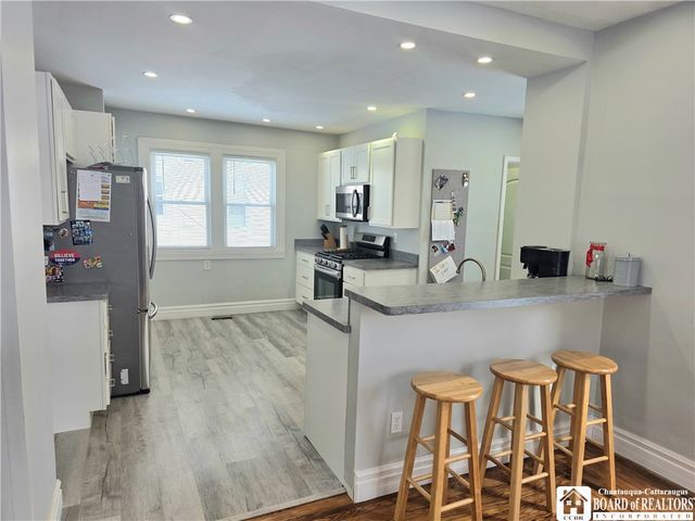 122 Weeks Street, Jamestown, NY 14701