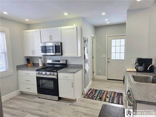 122 Weeks Street, Jamestown, NY 14701