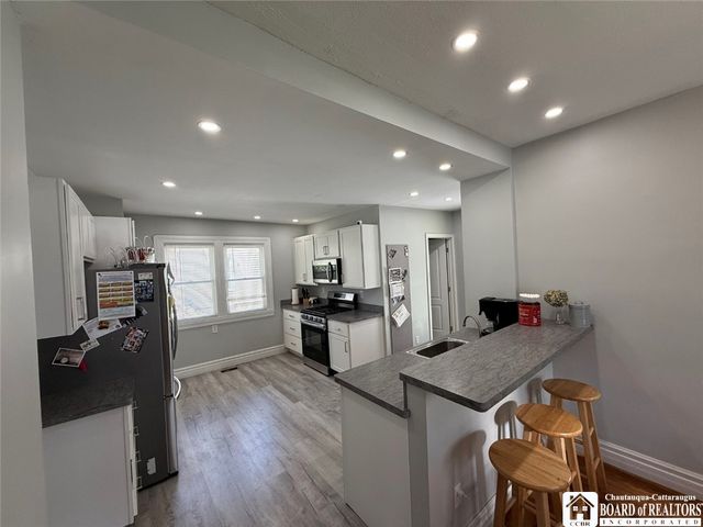 122 Weeks Street, Jamestown, NY 14701