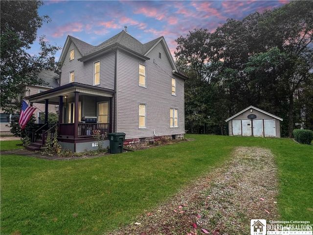 122 Weeks Street, Jamestown, NY 14701