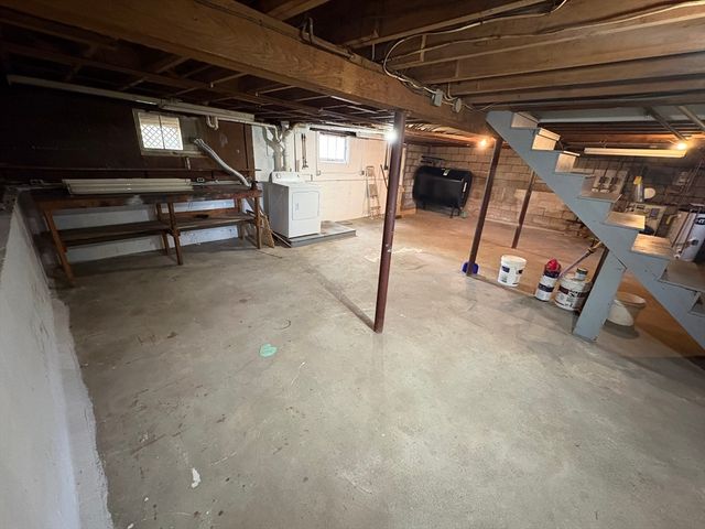 9 Longview Road, Wilmington, MA 01887