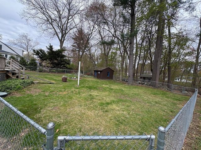 9 Longview Road, Wilmington, MA 01887