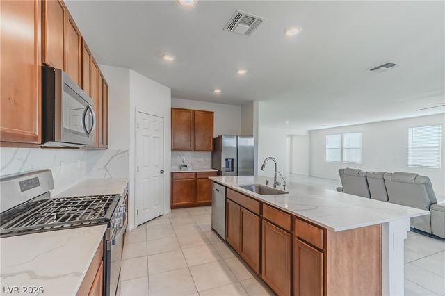 8635 Vermont Vista Street, Las Vegas, NV 89113