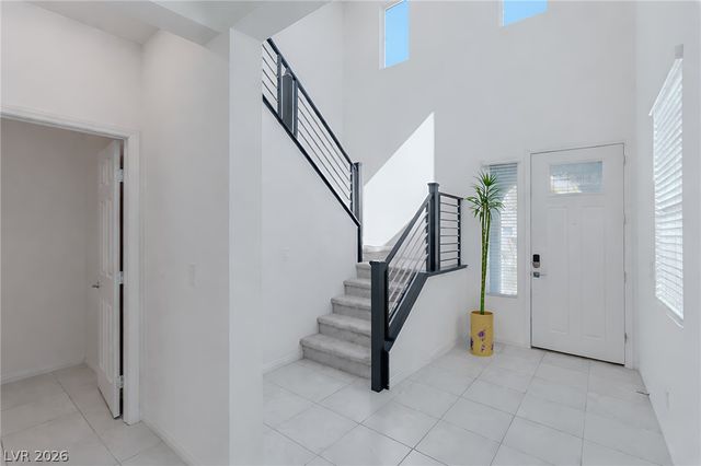 8635 Vermont Vista Street, Las Vegas, NV 89113