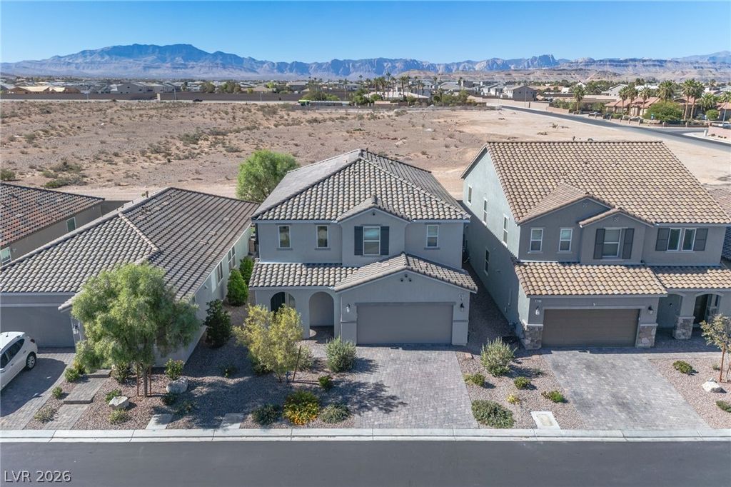 8635 Vermont Vista Street, Las Vegas, NV 89113