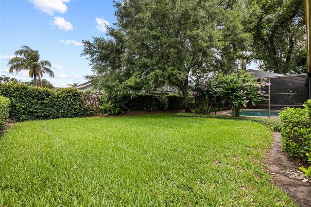 2555 MASON OAKS DRIVE, Valrico, FL 33596