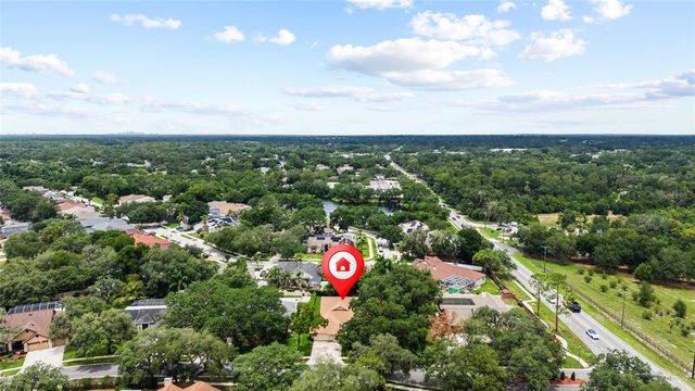 2555 MASON OAKS DRIVE, Valrico, FL 33596