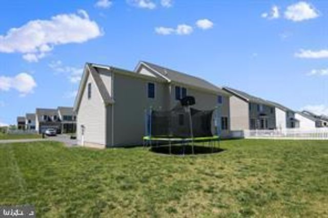 16 AZERA DR, Inwood, WV 25428