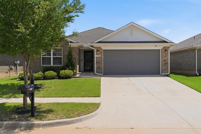 12936 NW 4th Terrace, Yukon, OK 73099