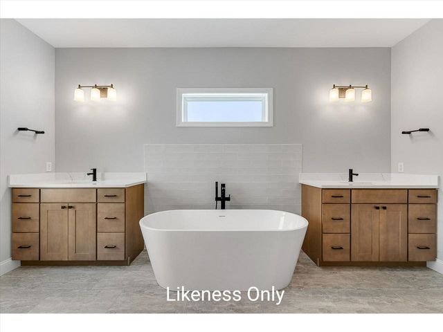 176 Mabel Way, South Burlington, VT 05403