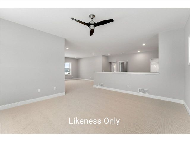 176 Mabel Way, South Burlington, VT 05403