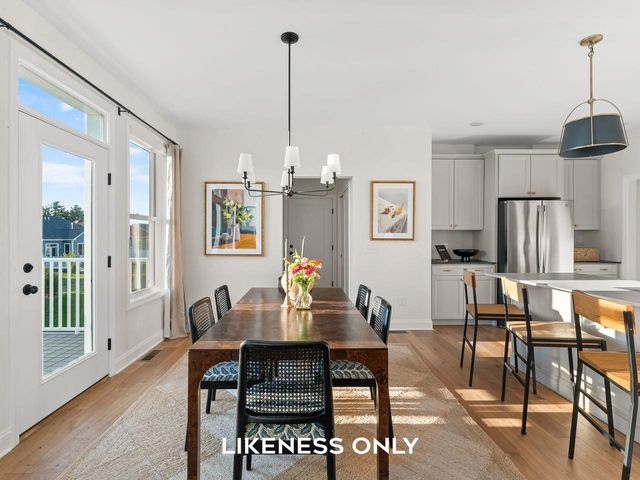 176 Mabel Way, South Burlington, VT 05403