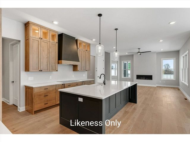 176 Mabel Way, South Burlington, VT 05403