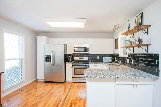 321 Amherst Dr, Murfreesboro, TN 37128