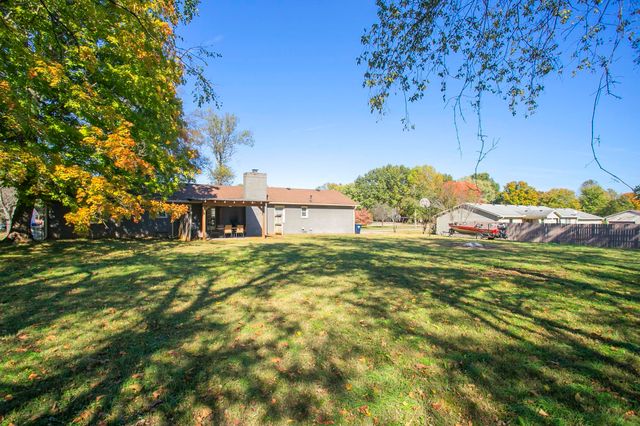 321 Amherst Dr, Murfreesboro, TN 37128