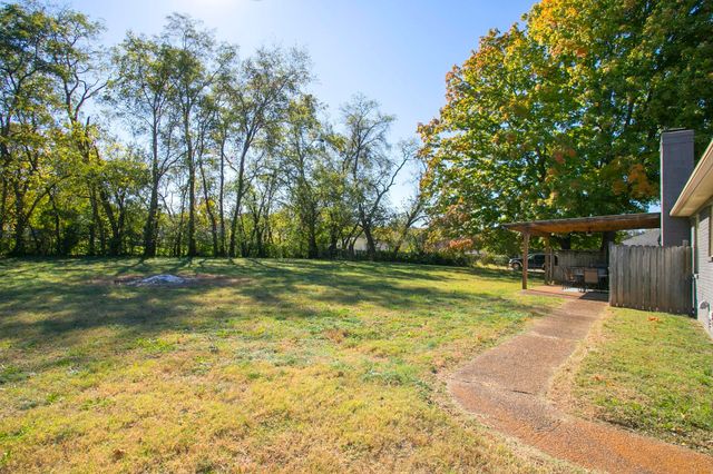 321 Amherst Dr, Murfreesboro, TN 37128