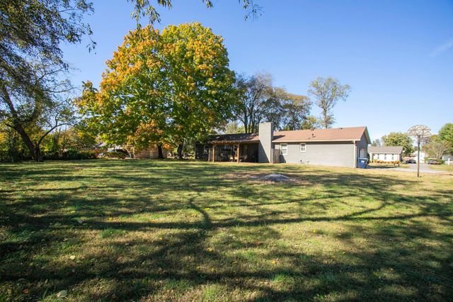 321 Amherst Dr, Murfreesboro, TN 37128